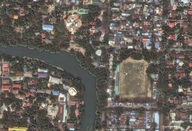 Una imagen satelital muestra un campo deportivo y pagodas en Mandalay, Myanmar.