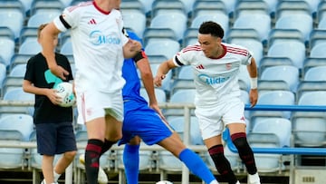 Vargas, durante el amistoso en Faro ante el Birmingham City.