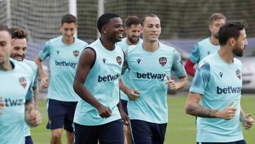 23/09/20
LEVANTE UD
CIUDAD DEPORTIVA BUÑOL
ENTRENAMIENTO
MALSA
SON