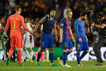 El histórico del Barcelona y de España debutó a los 18 años bajo la dirección del técnico holandés.