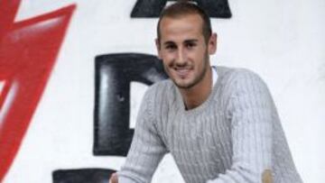 Gálvez posa para AS en el estadio de Vallecas