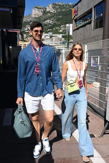 Thibaut Courtois junto a su mujer, Mishel Gerzig, durante el Gran Premio de Mónaco de la Fórmula 1.