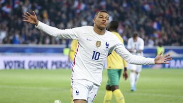 Mbappé arrasa