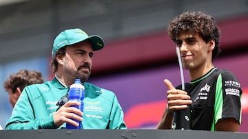Fernando Alonso y Gabriel Bortoleto, en el GP de Hungría.