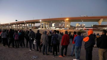 Migrantes en la frontera de Estados Unidos y México.