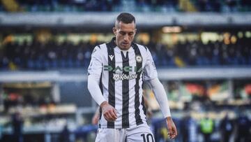 Gerard Deulofeu durante un partido con el Udinese.