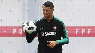 El jugador del Real Madrid, Cristiano Ronaldo, durante entrenamiento de Portugal.