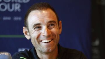 Valverde hace historia en la Vuelta a España