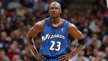 MINNEAPOLIS - NOVEMBER 5: Portrait of Michael Jordan #23 of the Washington Wizards during the game against the Minnesota Timberwolves at Target Center on November 5, 2002 in Minneapolis, Minnesota. The Timberwolves won 90-86. NOTE TO USER: User expressly acknowledges and agrees that, by downloading and/or using this Photograph, User is consenting to the terms and conditions of the Getty Images License Agreement. Mandatory copyright notice: Copyright 2002 NBAE (Photo by: David Sherman/NBAE/Getty Images)