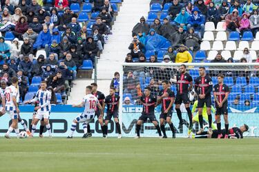 El líder encalla en el método Calero