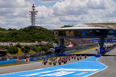La salida de carrera en la que Márquez partía primero. 