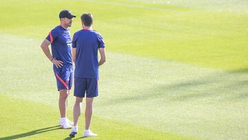 Simeone, en una sesión del Atlético.