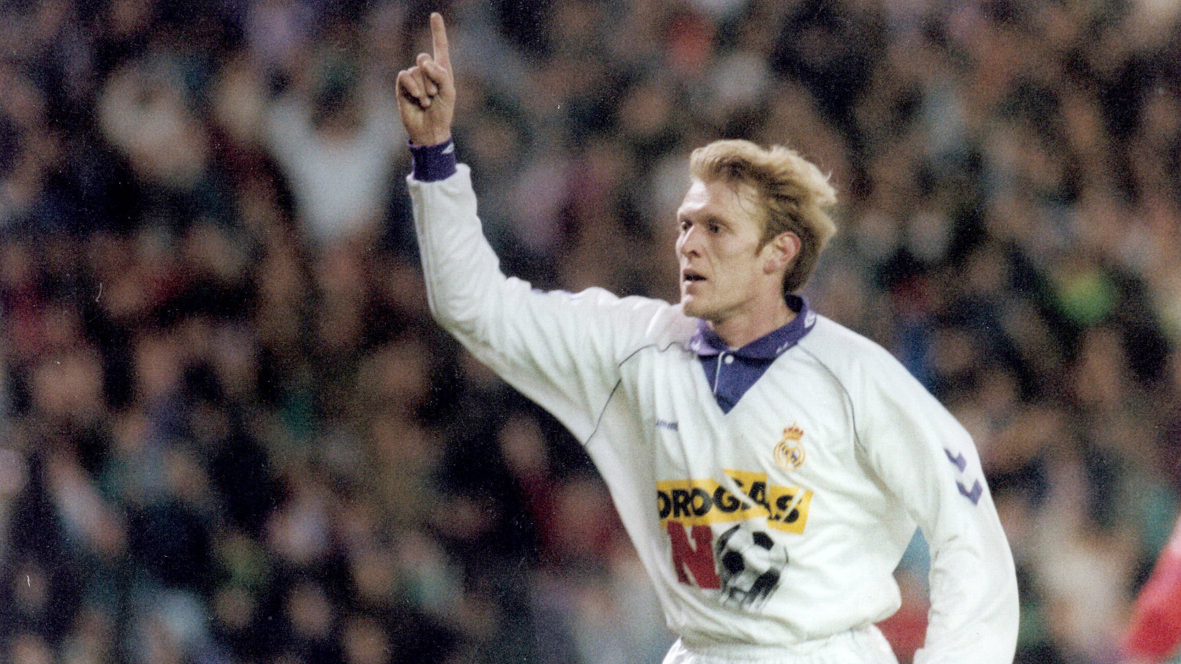 Jugadores que vistieron la camiseta del Real Oviedo y del Real Madrid