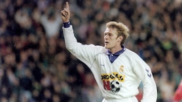 Jugadores que vistieron la camiseta del Real Oviedo y del Real Madrid