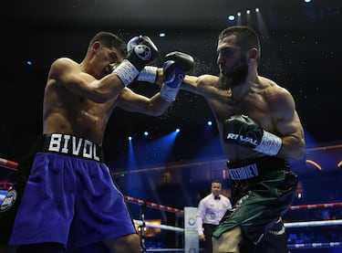 Dmitry Bivol vs Artur Beterbiev, en vivo: boxeo en Arabia Saudí, hoy en directo