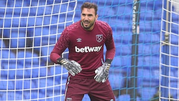 Oficial: Roberto, blanquivioleta hasta 2023