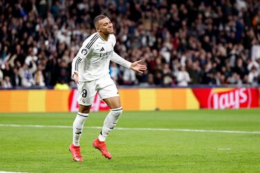 3-0. Kylian Mbappé celebra el tercer gol.
