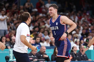 El interior del Miami Heat cada año mejorá sus registros, convirtiéndose poco a poco en una pieza importante para la rotación de Spoelstra. Con la selección serbia también se ha convertido en una pieza clave, siendo uno de los mejores jugadores del equipo que se ha hecho con la medalla de Bronce en los Juegos Olímpicos y la plata en el Mundial de 2023.