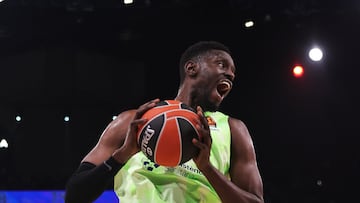 Youssoupha Fall continuará en el Barça