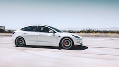 Se compra un Tesla, conduce 1.000 kilómetros y se sorprende al ‘echar la cuenta’ de la factura: “Básicamente son 35 dólares al mes”