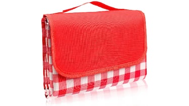 Así es la manta de picnic antiarena e impermeable que se ha convertido en todo un superventas de Amazon
