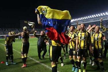 El héroe de la noche Sudamericana