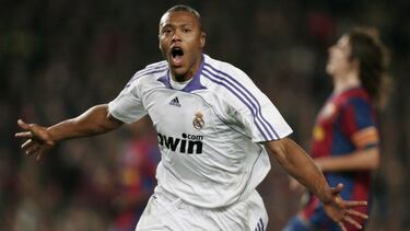 Goles con el Real Madrid: 13 goles. 