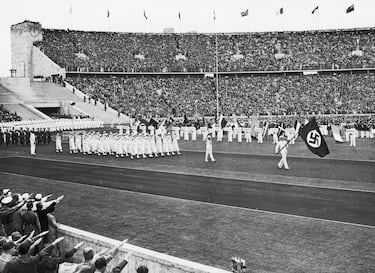 El 1 de agosto de 1936, en Berlín, se inauguraron los Juegos Olímpicos de verano celebrados en la Alemania del Tercer Reich. Unos Juegos que fueron utilizados por Hitler para la propaganda nazi tanto dentro del su país como en el mundo. Serán recordados por las actuaciones de atleticcwin247.como Jesse Owens, "el humano más rápido del mundo" consiguió cuatro medallas de oro.