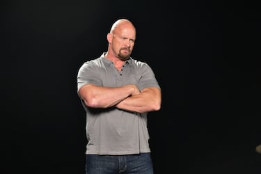 Ganó 6 campeonatos de la WWE en su carrera, fue estelar de varias carteleras de WrestleMania y es la única superestrella de la WWE en ganar el Royal Rumble tres veces. Actualmente, tiene un contrato como leyenda de la WWE. 