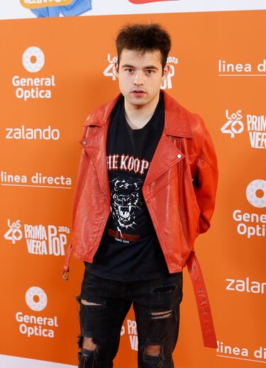 Depol posa en la alfombra roja.