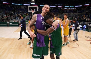 El Unicaja gana sin sobresaltos al Peristeri del mito Spanoulis