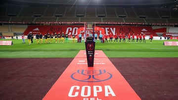 17/04/21 PARTIDO FINAL COPA DEL REY 2021
ATHLETIC DE BILBAO - FC BARCELONA
FORMACION CENTRO DEL CAMPO PANORAMICA TROFEO