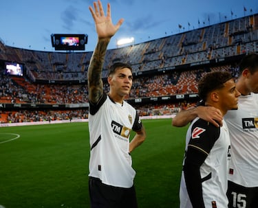 Barrenechea y Emery escuchan a Mestalla: “Enzo, quédate”