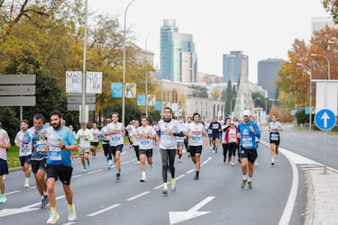 Una carrera “no competitiva” y sin premios para enfocar todo en el apoyo a los damnificados: “En Madrid corre por Valencia todos son ganadores porque todos han decidido salir a correr para ayudar”.