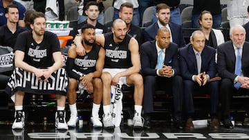 SAN ANTONIO, TX - MAY 22: Manu Ginobili #20 (R) reacts on the bench with Patty Mills #8 and Pau Gasol #16 of the San Antonio Spurs in the second half against the Golden State Warriors during Game Four of the 2017 NBA Western Conference Finals at AT&T Center on May 22, 2017 in San Antonio, Texas. NOTE TO USER: User expressly acknowledges and agrees that, by downloading and or using this photograph, User is consenting to the terms and conditions of the Getty Images License Agreement. Ronald Cortes/Getty Images/AFP
== FOR NEWSPAPERS, INTERNET, TELCOS & TELEVISION USE ONLY ==