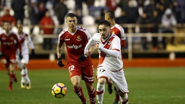 Rayo Vallecano 2 - Nástic 3: resumen, resultado y
goles del partido.