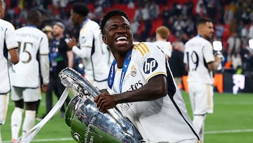 Vinicius se queda sin Balón de Oro y por primera vez un jugador del Real Madrid que gana ‘La Orejona’ en la temporada no recibe el galardón.