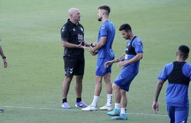 “Vine para subir con el Málaga y lo sigo teniendo en la cabeza”