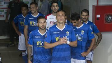 Inicio del partido del Melilla.