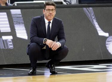 El Tenerife cree en el playoff y el Bilbao Basket se enreda más