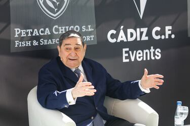 Vizcaíno, Cerezo y Lendoiro debaten sobre la comunicación de los presidentes