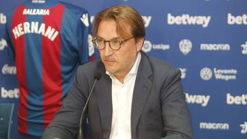 Quico Catalán durante la presentación de Hernani.