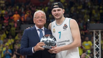 BELGRADE, SERBIA - MAY 20: Luka Doncic, #7 of Real Madrid receive the MVP of the Final Trophy from Dusko Ivanovic, after the 2018 Turkish Airlines EuroLeague F4 Championship Game between Real Madrid v Fenerbahce Dogus Istanbul at Stark Arena on May 20, 2018 in Belgrade, Serbia. (Photo by Rodolfo Molina/Euroleague Basketball via Getty Images)