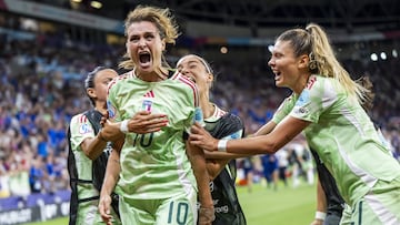 Girelli celebra su segundo gol ante Noruega EFE/EPA/MARTIAL TREZZINI