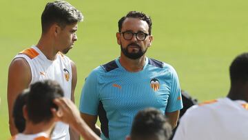 12/08/21 ENTRENAMIENTO DEL VALENCIA
BORDALAS
PAULISTA