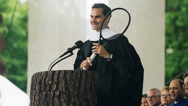 La leyenda del tenis ha sido honrado por la Universidad de Dartmouth gracias a la labor filantrópica que realiza a través de su fundación en la que da apoyo a niños y niñas para acceder a alimentos, viviendas, así como otros servicios básicos.