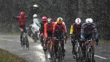 Alpecin-Deceuninck's Belgian rider Edward Planckaert (L) cycles leading a breakaway during the 4th stage of the Paris-Nice cycling race, 163,4 km between Vichy and La Loge des Gardes, on March 12, 2025. (Photo by Anne-Christine POUJOULAT / AFP)