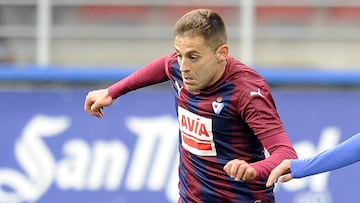 Rubén Peña, con el Eibar.