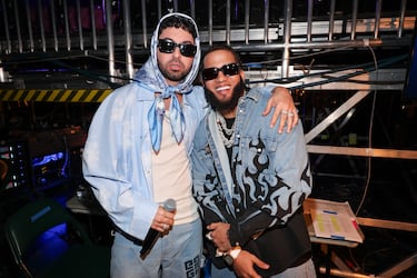 Justin Quiles y El Alfa durante la celebración de los Latin Billboard Awards.