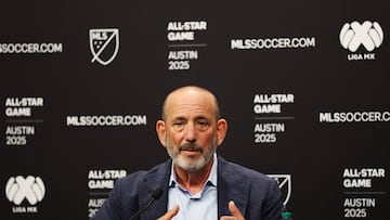 Don Garber da la bienvenida a Son y Müller a la MLS